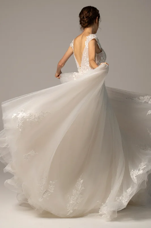 A-Line Court Train Tulle Wedding Dress CW2358